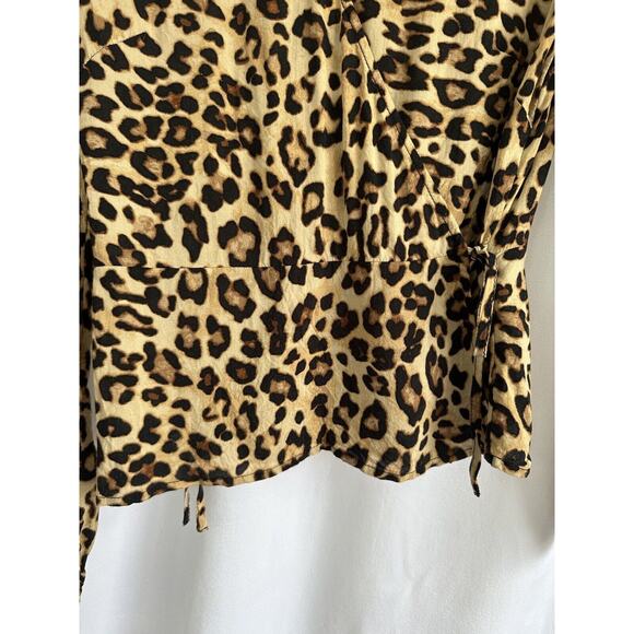 H&M Womens Cheetah Print Long Sleeve Blouse Top Peplum Wrap Size 6 - Picture 3 of 8